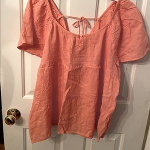 Short sleeve peach shirt. Size XXL